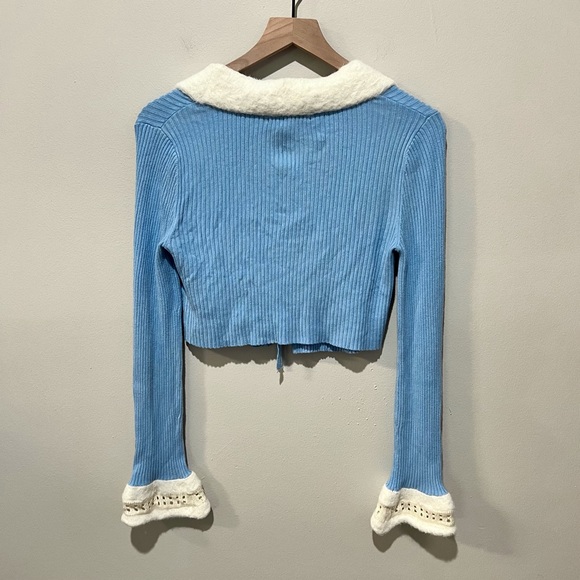 Urban Outfitters Rosie Faux Fur Trim Cardigan Medium - Picture 3 of 6